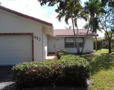 827 Nw 87th Avenue - Photo Thumbnail 4
