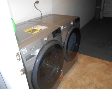 827 Nw 87th Avenue - Photo Thumbnail 11