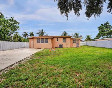 2180 Nw 105th Terrace - Photo Thumbnail 35
