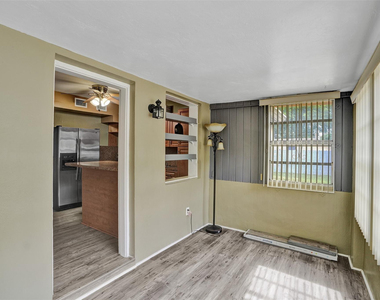 2180 Nw 105th Terrace - Photo Thumbnail 29