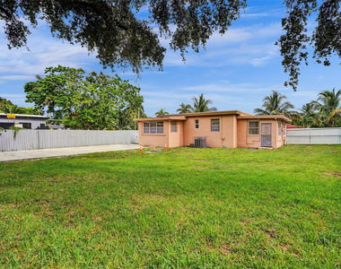 2180 Nw 105th Terrace - Photo Thumbnail 36