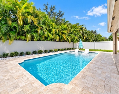 4065 Tomoka Drive - Photo Thumbnail 6