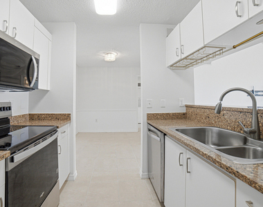 1743 Village Boulevard - Photo Thumbnail 18