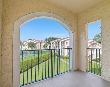1743 Village Boulevard - Photo Thumbnail 8