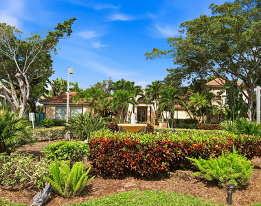 1743 Village Boulevard - Photo Thumbnail 4