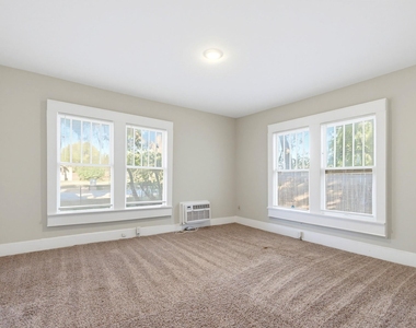 733 Cherry Street - Photo Thumbnail 2