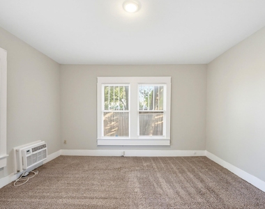733 Cherry Street - Photo Thumbnail 6