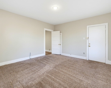 733 Cherry Street - Photo Thumbnail 4