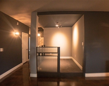 17517 Black Hawk Drive - Photo Thumbnail 3