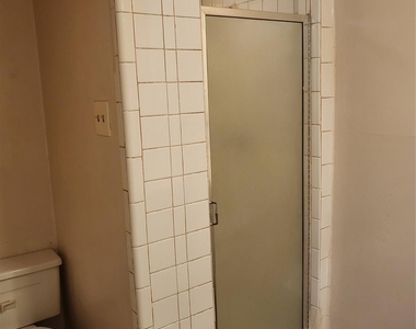 2718 Saint George Place - Photo Thumbnail 11