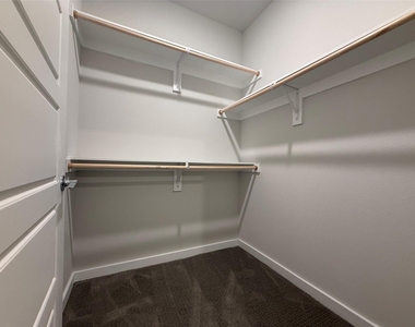 15503 Parvin Branch Way - Photo Thumbnail 32