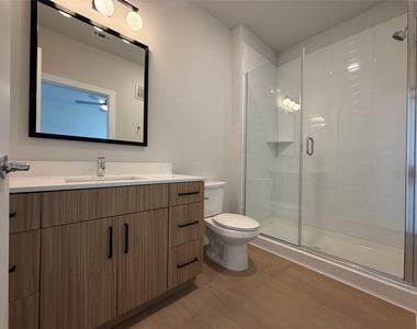 15503 Parvin Branch Way - Photo Thumbnail 30