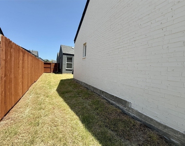 15503 Parvin Branch Way - Photo Thumbnail 20