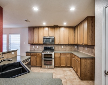 6153 Bowfin Drive - Photo Thumbnail 4