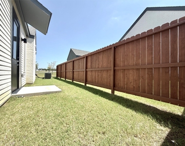 15883 Bear Trap Way - Photo Thumbnail 16