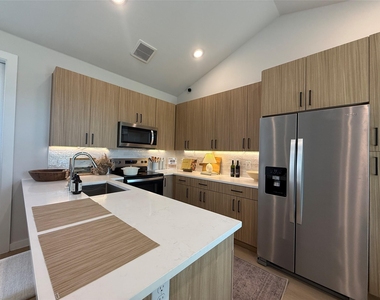 15883 Bear Trap Way - Photo Thumbnail 13