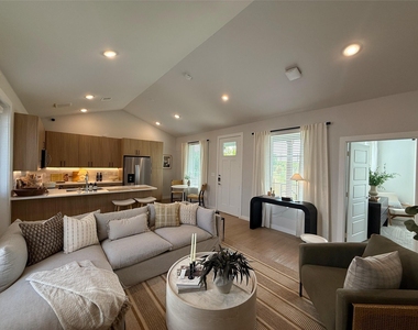 15883 Bear Trap Way - Photo Thumbnail 12