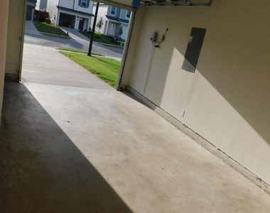 6226 Silver Maple Way - Photo Thumbnail 2