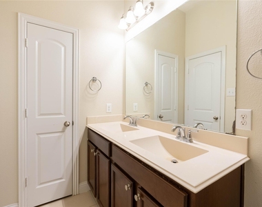 612 Calliopsis Street - Photo Thumbnail 23
