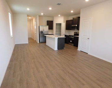 6223 Silver Maple Way - Photo Thumbnail 6