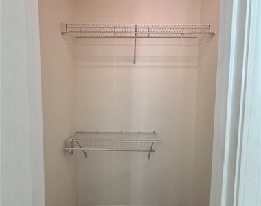 5608 Santeelah Court - Photo Thumbnail 16