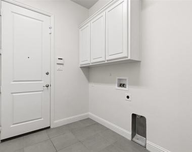 14841 Germantown Lane - Photo Thumbnail 32