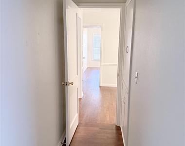 6454 Camp Bowie Boulevard - Photo Thumbnail 21