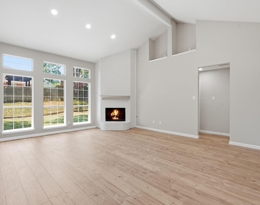 902 Santa Cruz - Photo Thumbnail 5