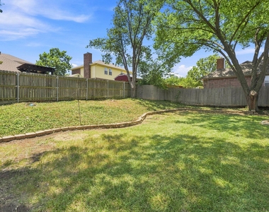 902 Santa Cruz - Photo Thumbnail 29