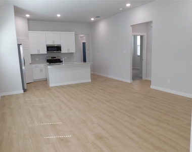 2702 Baynes Place - Photo Thumbnail 9