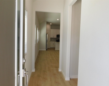 2702 Baynes Place - Photo Thumbnail 7