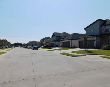 2702 Baynes Place - Photo Thumbnail 1