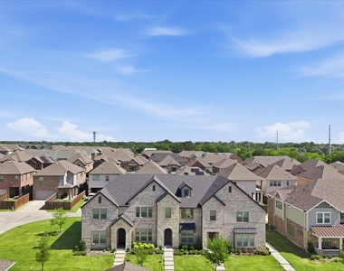 2537 Buttonbush Lane - Photo Thumbnail 17