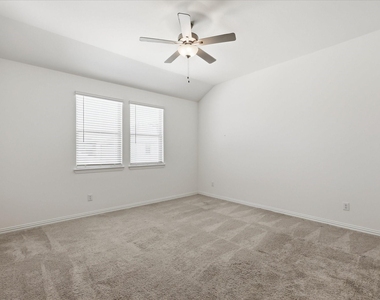 2537 Buttonbush Lane - Photo Thumbnail 10