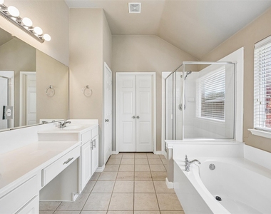 1612 Balboa Lane - Photo Thumbnail 16