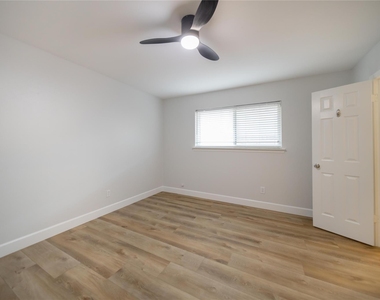 4333 Harvest Hill Road - Photo Thumbnail 24