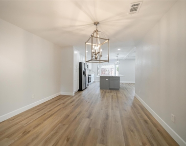 4333 Harvest Hill Road - Photo Thumbnail 4