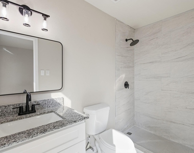 2116 Ridgeway Street - Photo Thumbnail 2
