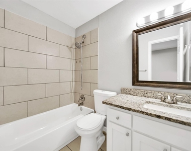 2212 Sheraton Drive - Photo Thumbnail 15