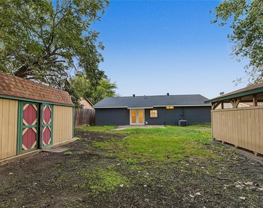 1714 Granada Drive - Photo Thumbnail 25