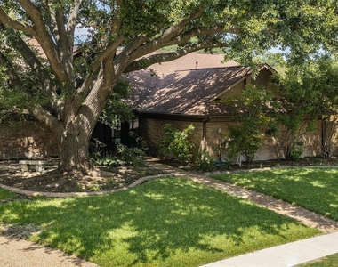 2428 Trellis Lane - Photo Thumbnail 38