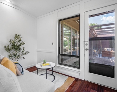 2428 Trellis Lane - Photo Thumbnail 25
