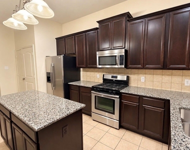 8616 Naomi Street - Photo Thumbnail 3