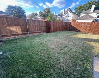 3009 Afton Ridge Drive - Photo Thumbnail 23
