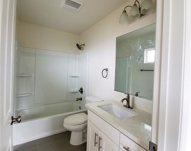 10341 Western Avenue - Photo Thumbnail 10