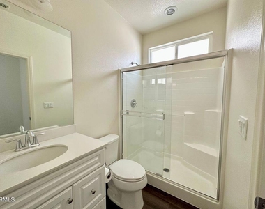 682 Seine River Way - Photo Thumbnail 15