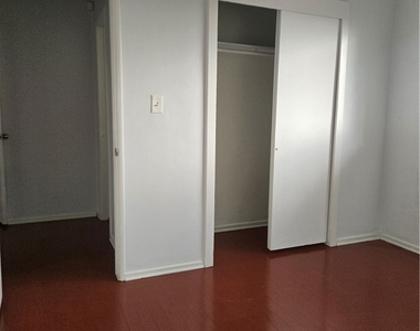25437 Edgemont - Photo Thumbnail 32