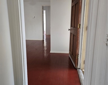 25437 Edgemont - Photo Thumbnail 19