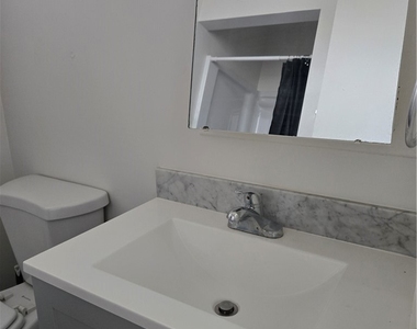 25437 Edgemont - Photo Thumbnail 40