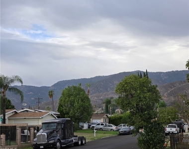 25437 Edgemont - Photo Thumbnail 49